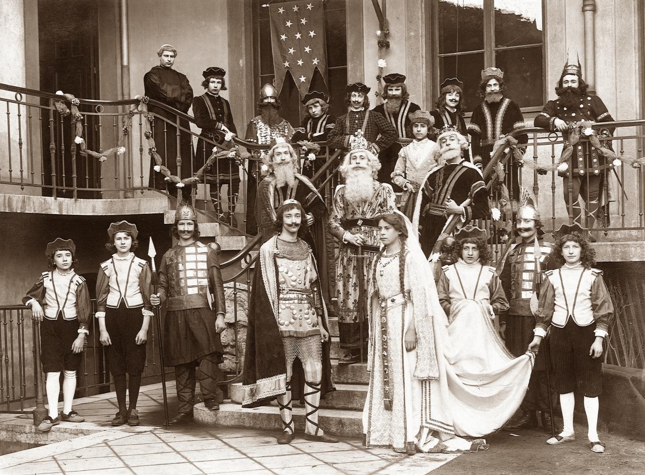 Et encore d'autres costumes... (1912)