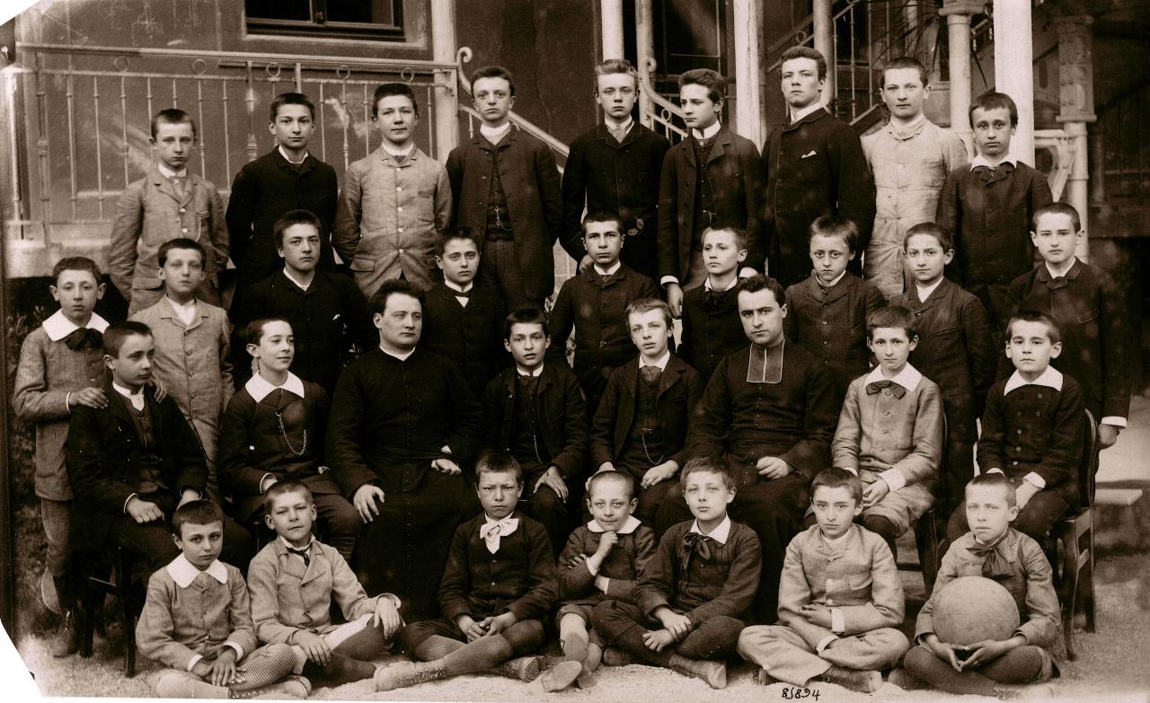 La plus ancienne photo de promotion 1883-84