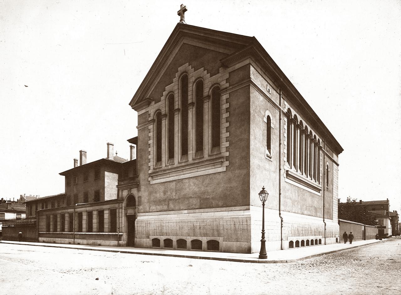 Vue extérieure de la Chapelle en 1910